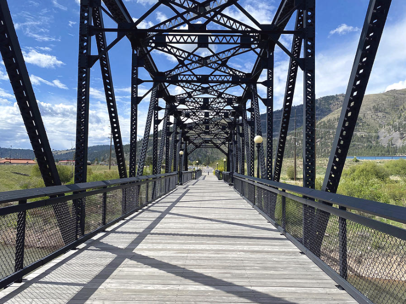 Two Rivers Bridge